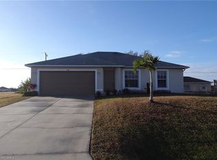 330 NE 13th Ter, Cape Coral, FL 33909