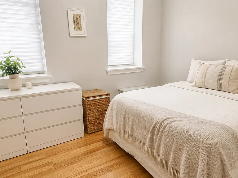 200 W 93rd St #1 — Photo 7