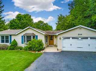 244 S Clyde Ave, Palatine, IL 60067