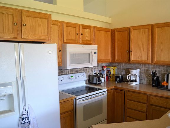 2nd image of 1013 N Prentis St