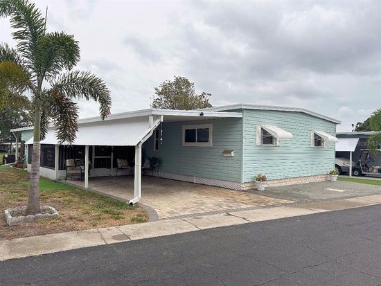 41 Sabal Palm Dr, Largo, FL 33770