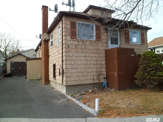 1st image of 88 Nassau Ln