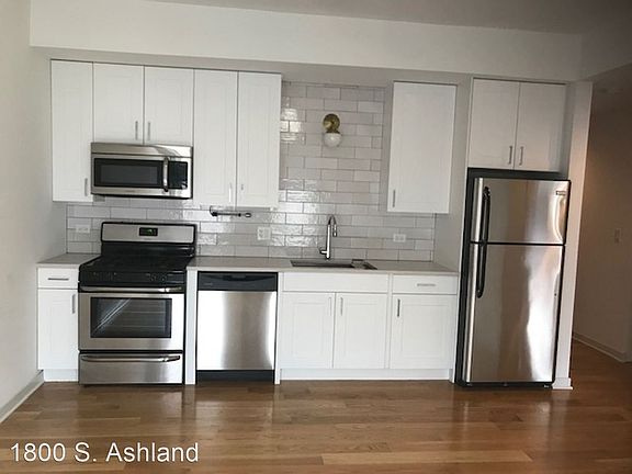 3rd image of 1800 S Ashland Ave #301