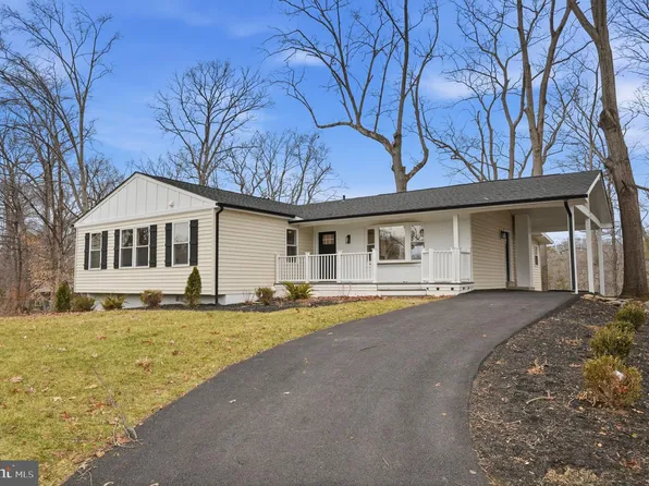 2408 William And Mary Dr, Alexandria, VA 22308