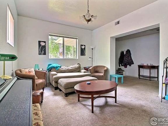 4th image of 1619 11th Ave APT B