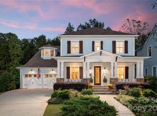 5740 Morris Hunt Dr, Fort Mill, SC 29708