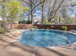 1380 Poplar Estates Pkwy, Germantown, TN 38138