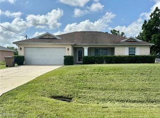 174 Partridge St, Lehigh Acres, FL 33974