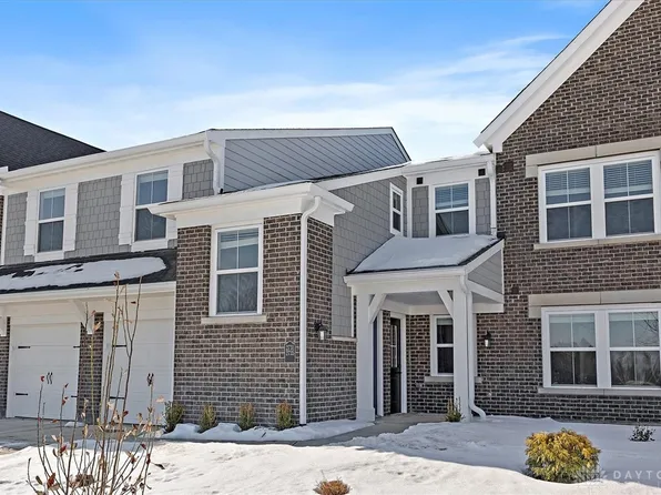 2735 Golden Leaf Dr #18-202, Beavercreek, OH 45431