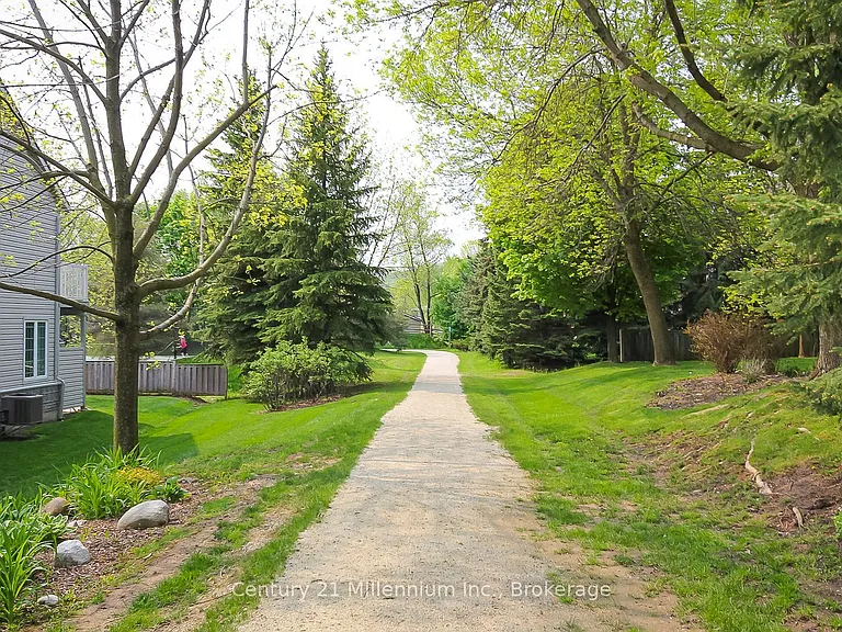 146 Settlers Way #36 — Photo 32