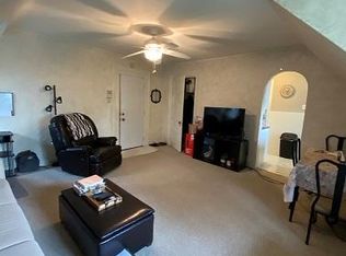 401 S Aiken Ave #8, Pittsburgh, PA 15232