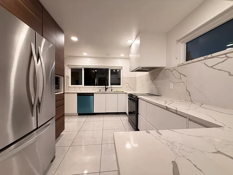 1707 Gay Park Way — Photo 3