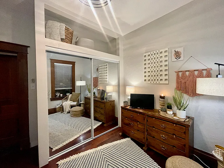 21 N Ellis St #1B — Photo 4