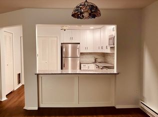 67 Lexington Ct, Red Bank, NJ 07701