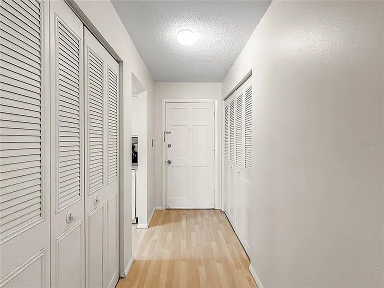 1706 Belleair Forest Dr #252 — Photo 8