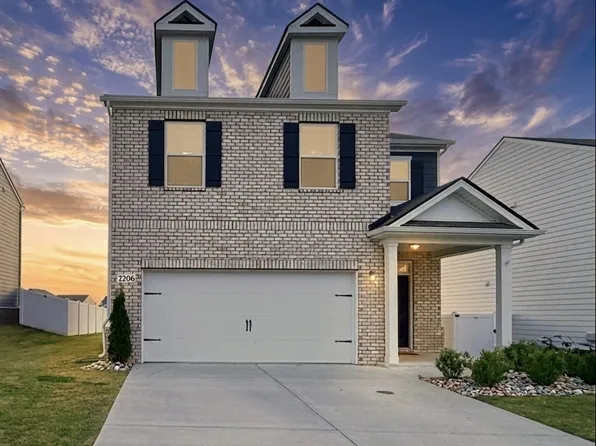 7206 Golden Way, White House, TN 37188