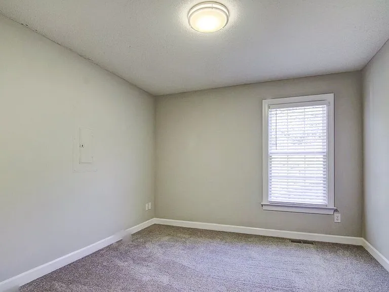 103 Tarpley Way — Photo 23