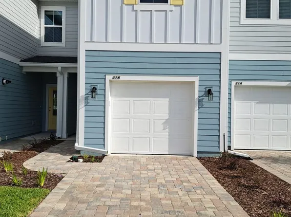 318 Brandon Lakes Dr, Saint Augustine, FL 32092