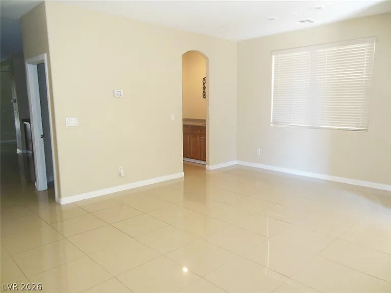 6249 Whispering Creek St — Photo 5