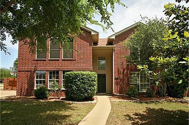 1st image of 2616 Glenridge Dr