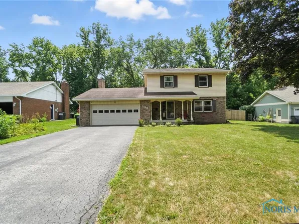 1133 Glen Meadow Dr, Findlay, OH 45840