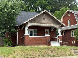 308 Rhodes Ave, Akron, OH 44302