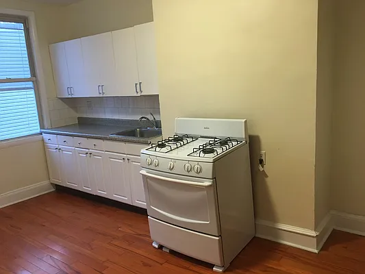 Rented by Safeguard Realty Management | media 20