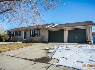 3942 Wingate Ct, Rapid City, SD 57701