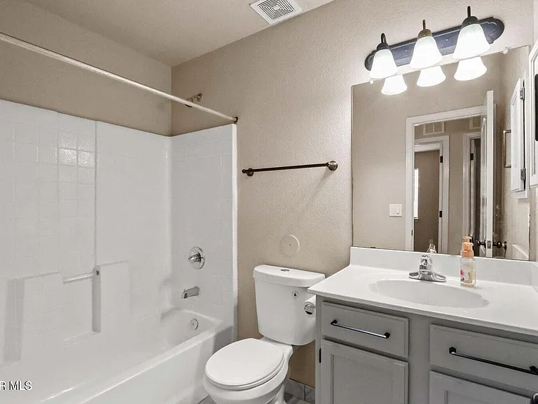 804 Desert Cactus Dr — Photo 14