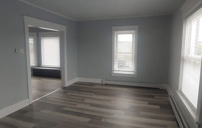 729 Montana Ave #A — Photo 3