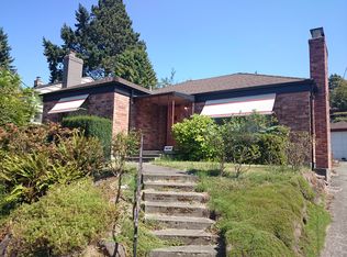 9236 47th Ave SW, Seattle, WA 98136