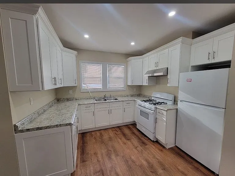 109-41 174th St #1 — Photo 2