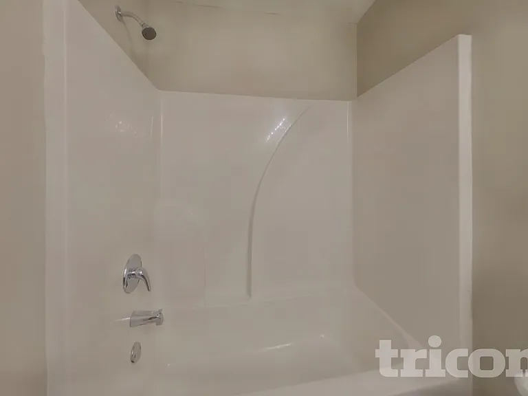 2102 Farmdale Ct — Photo 16