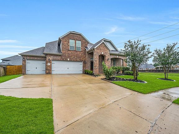 2nd image of 7702 Mona Key Ct