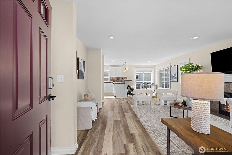 3rd image of 1513 23rd Avenue S