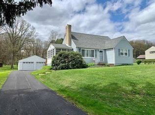 511 Smiths Ferry Rd, Midland, PA 15059