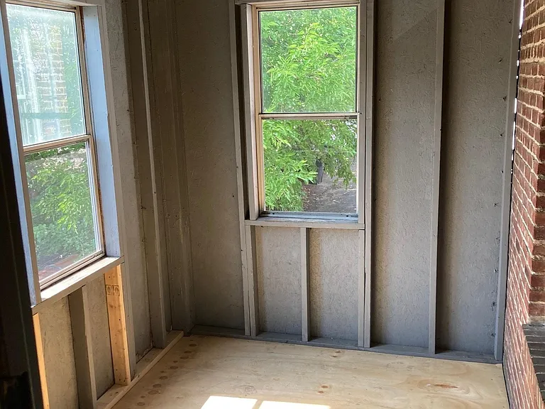 210 S Allen St #8 — Photo 19