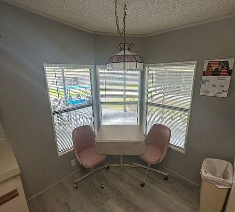 4th image of 933 Cirrus St #933