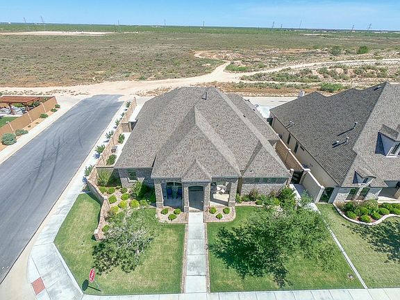 3rd image of 1106 Silverton Dr