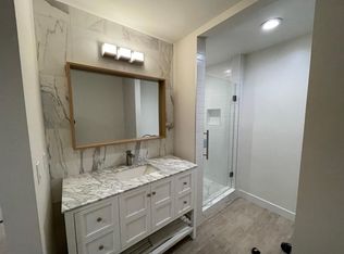 16681 Green Ln, Huntington Beach, CA 92649