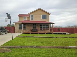 470 Schneider Rd, Seguin, TX 78155