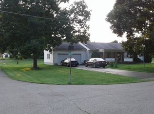 17479 3rd St, Buchtel, OH 45716