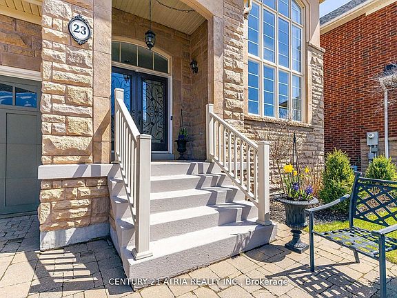 2nd image of 23 Weslock Cres