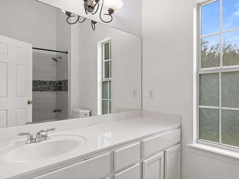1301 S Quinlan Park Rd — Photo 16