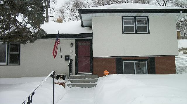 1st image of 1577 York Ave
