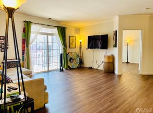 2332 Edward Stec Blvd, Edison, NJ 08837