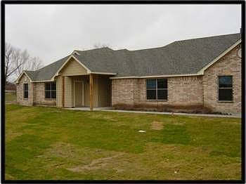 2nd image of 102 Sunburst Ct