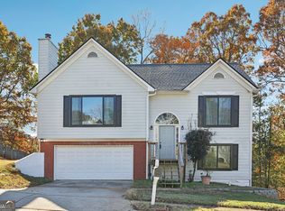 941 Garden Oak Ct, Lawrenceville, GA 30043