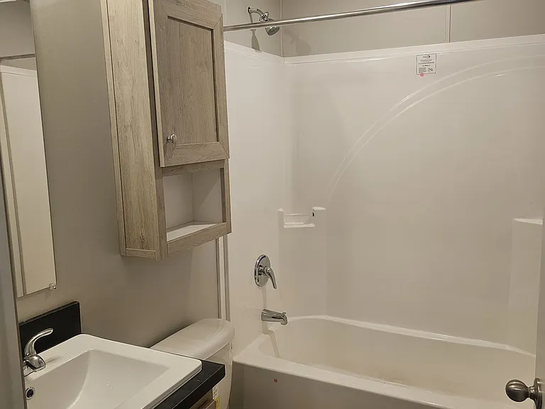 197 Orange St — Photo 11
