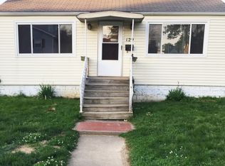 129 May St, Fairmont, WV 26554